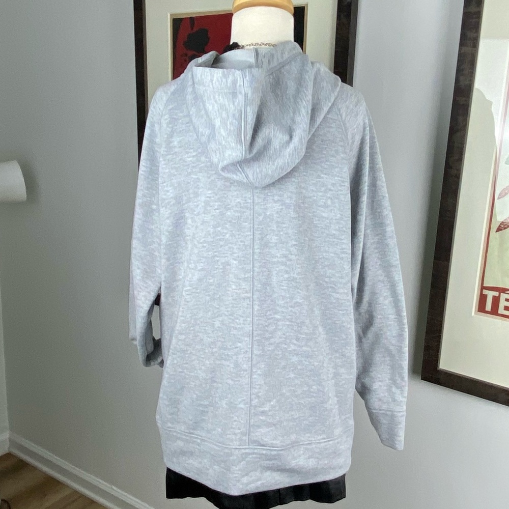 Athleta Incline Hoodie Gray M Super Soft spot - Picture 7 of 9
